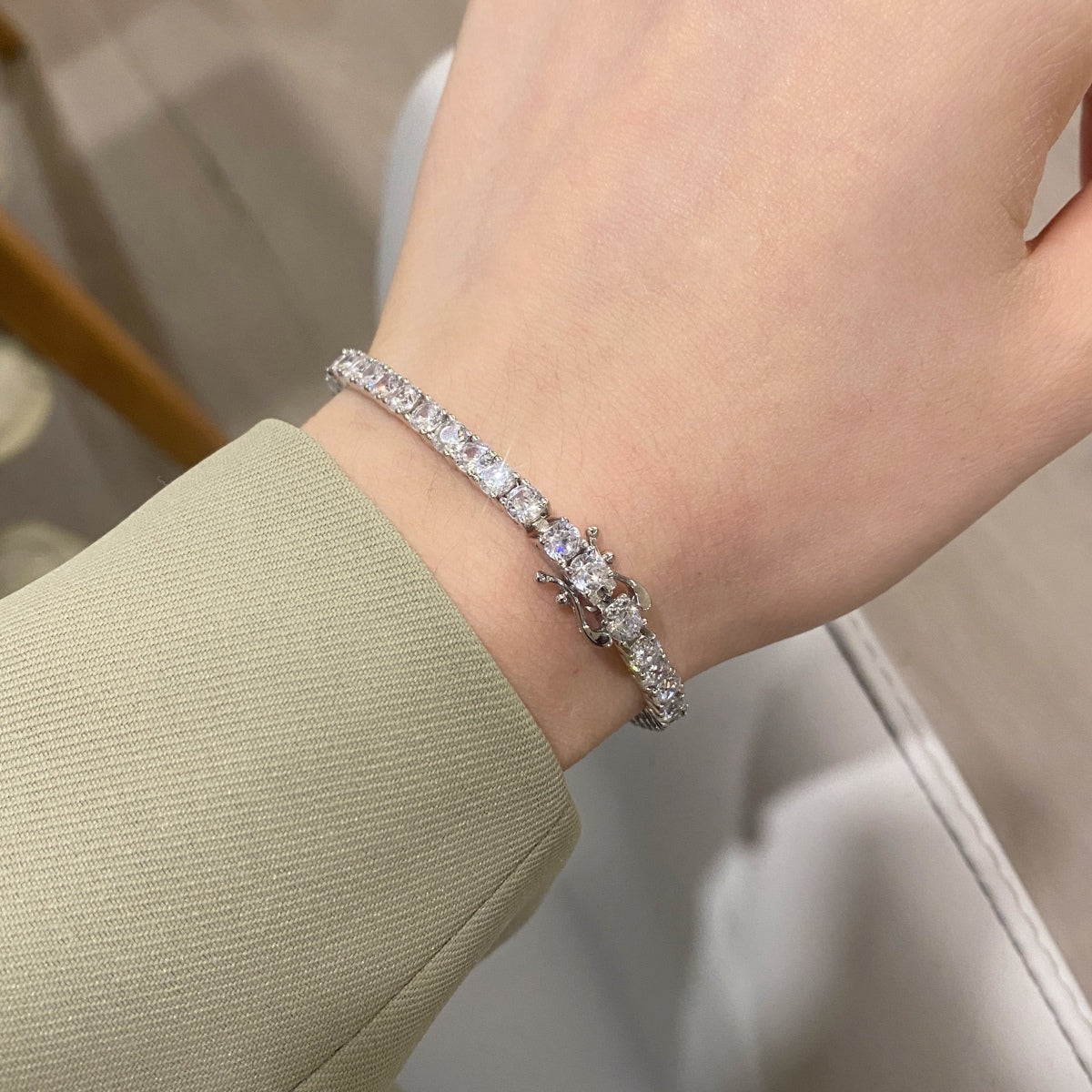[CharmAmor]Luxurious Ornate Round Cut Tennis Bracelet