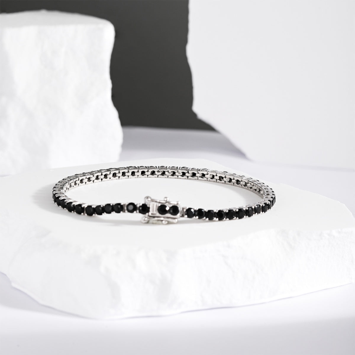 [CharmAmor]Radiant Colorful Round Cut Party Bracelet