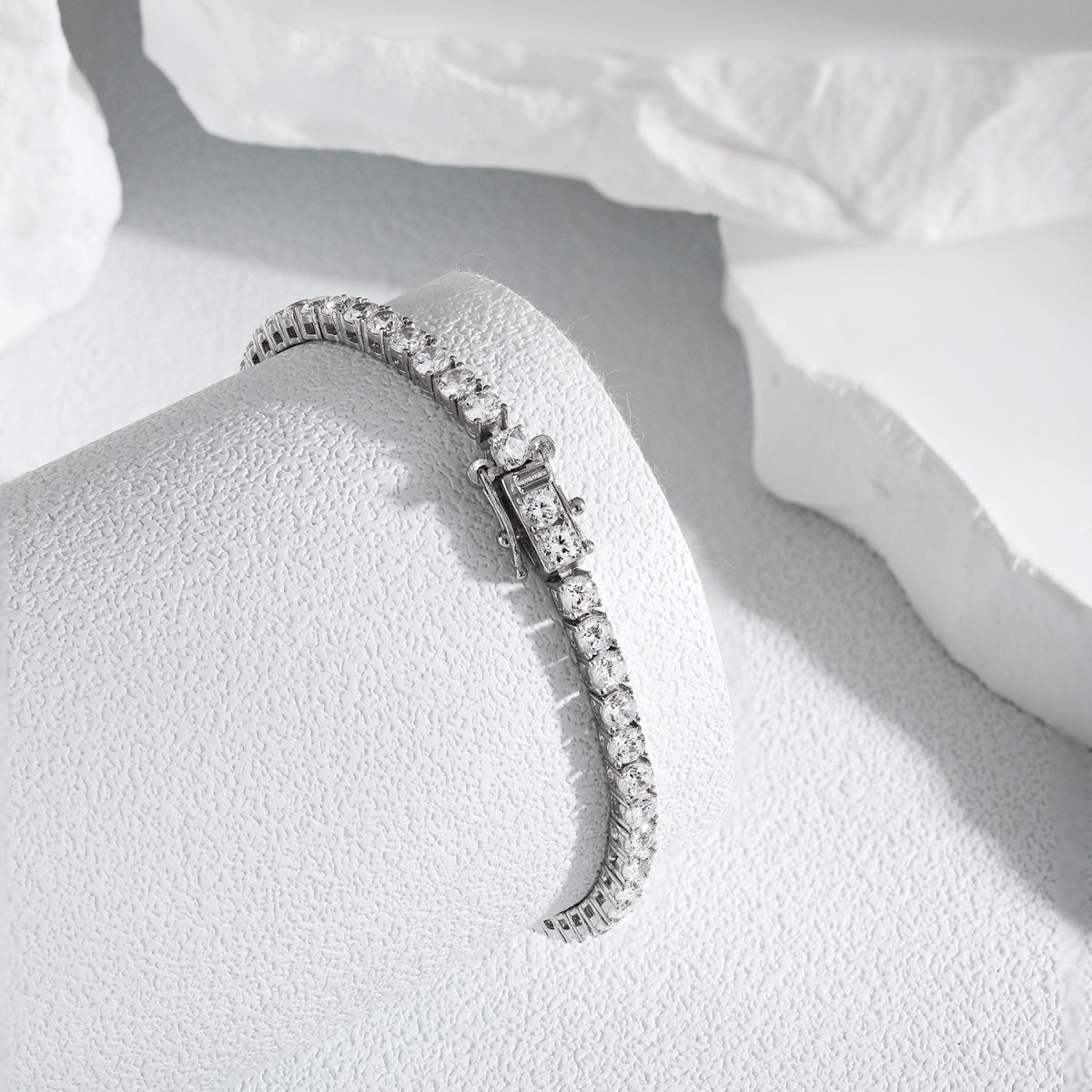 [CharmAmor]Radiant Colorful Round Cut Party Bracelet