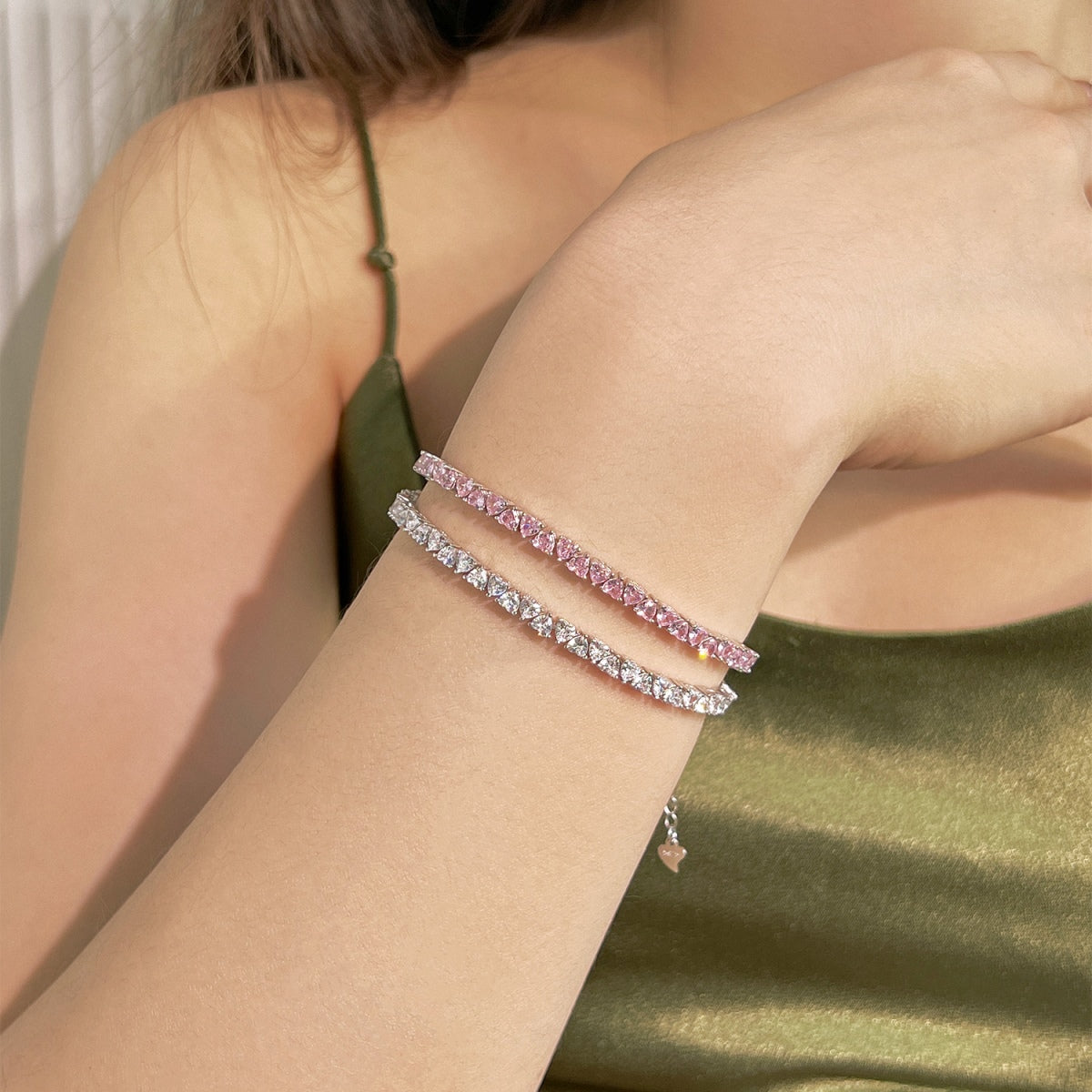 [CharmAmor]Dazzling Romantic Heart Shape Lover Bracelet