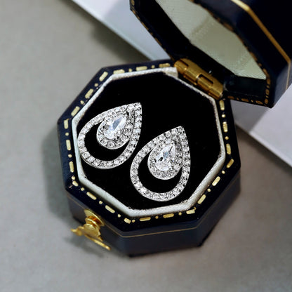 [CharmAmor]Sparkling Delicate Water Drop Shape Daily Earrings