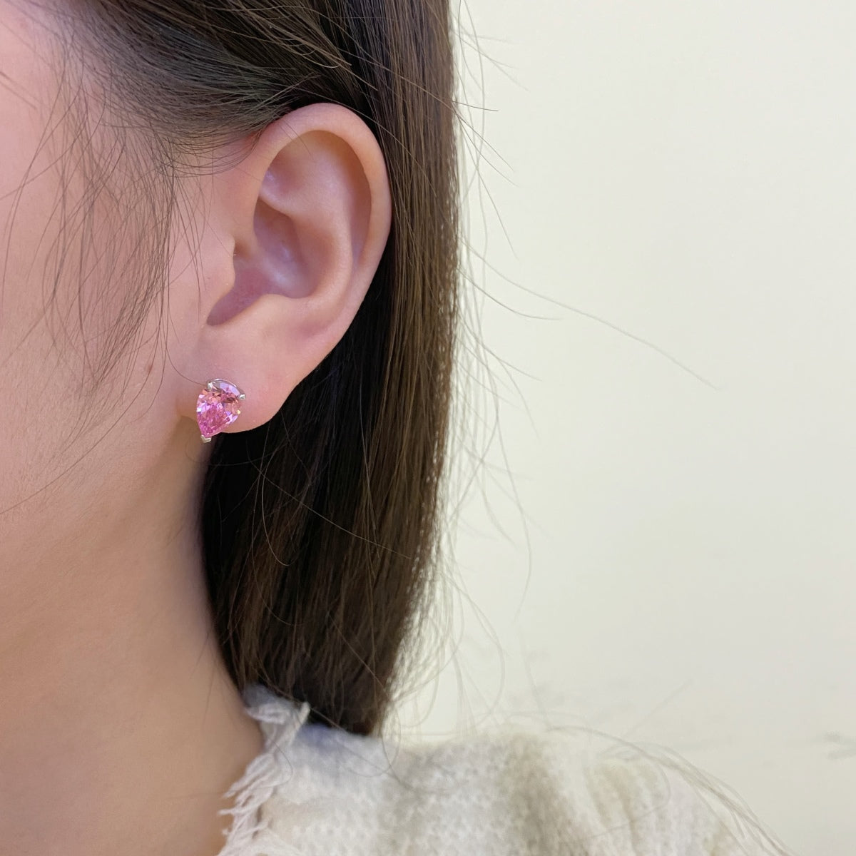 [CharmAmor]Ornate Water Drop Shape Earrings