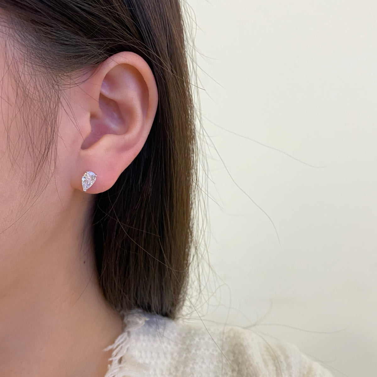 [CharmAmor]Ornate Water Drop Shape Earrings