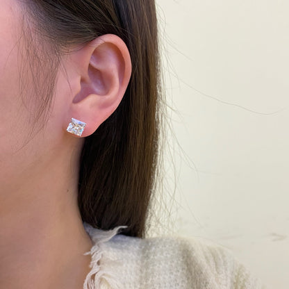 [CharmAmor]Ornate Square Shape Earrings
