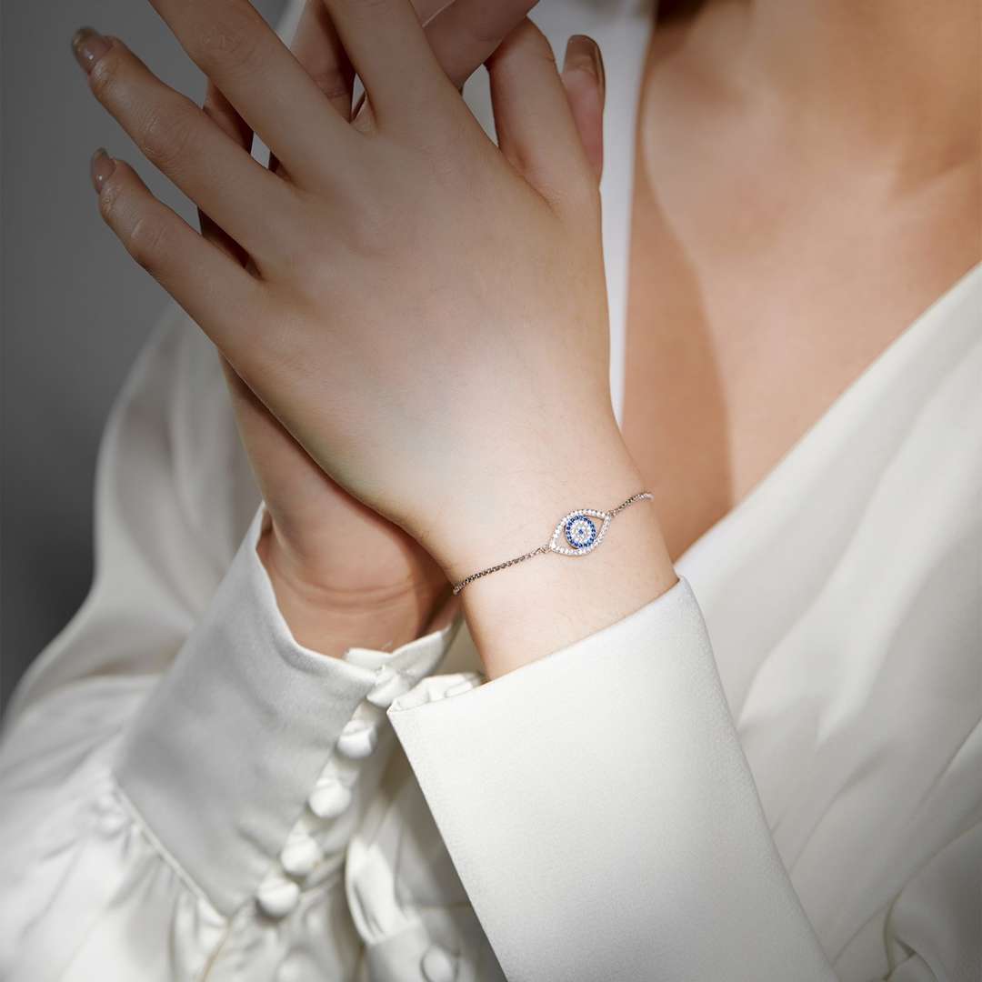 [CharmAmor]Dazzling Eye Shape Necklace