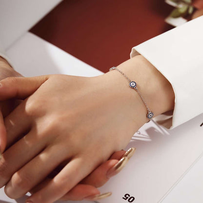 [CharmAmor]Delicate Round Shape Pendent Necklace