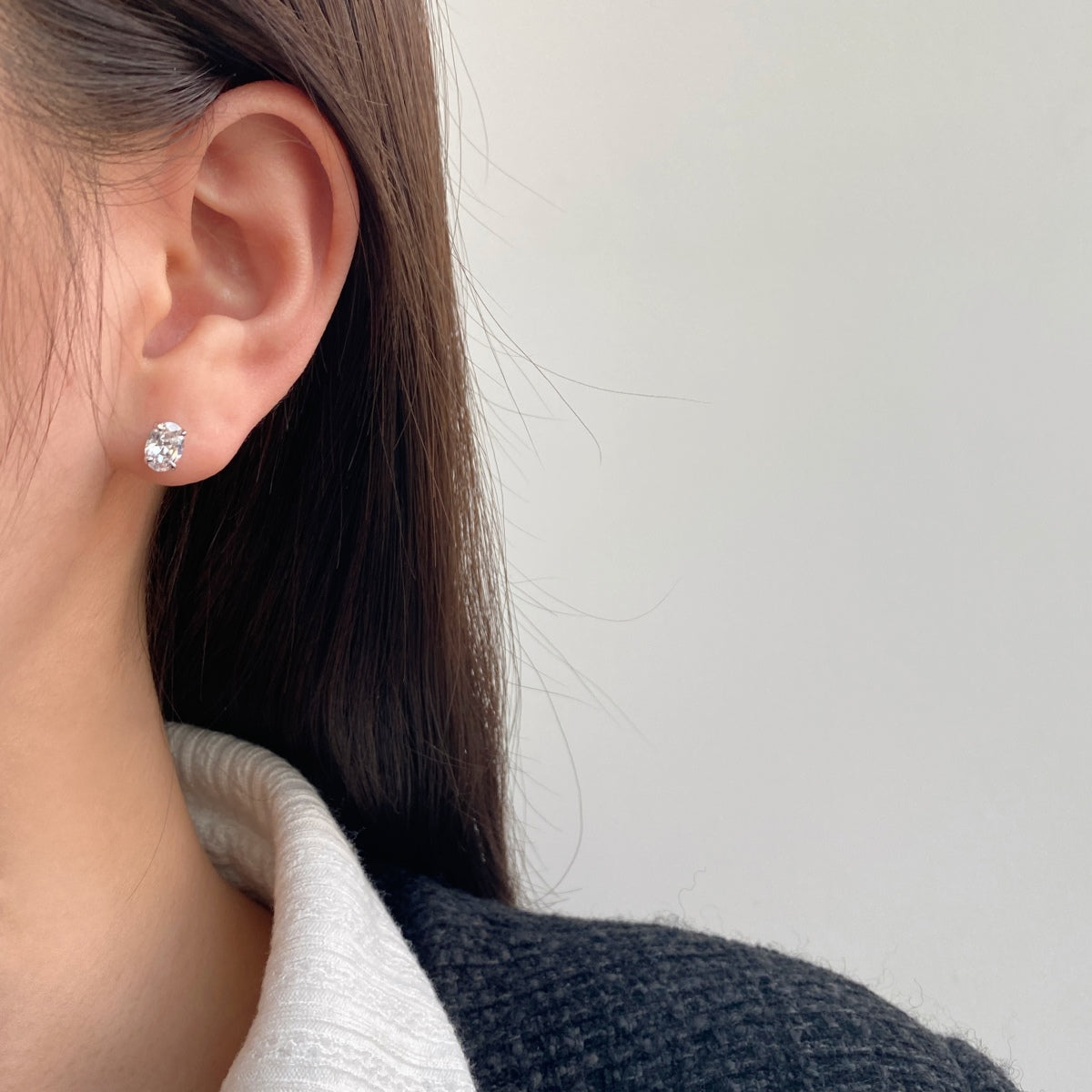 [CharmAmor]Oval Classic Dignified Elegant Earrings