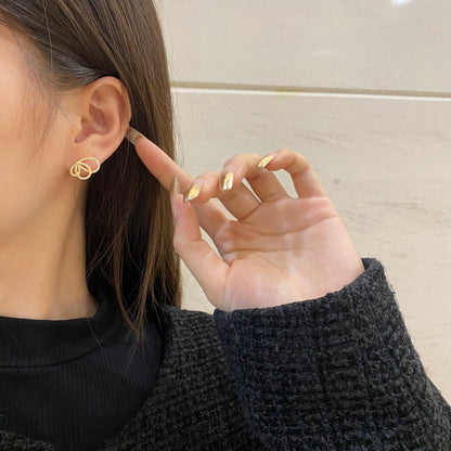 [CharmAmor]Exquisite Butterfly Shape Earrings