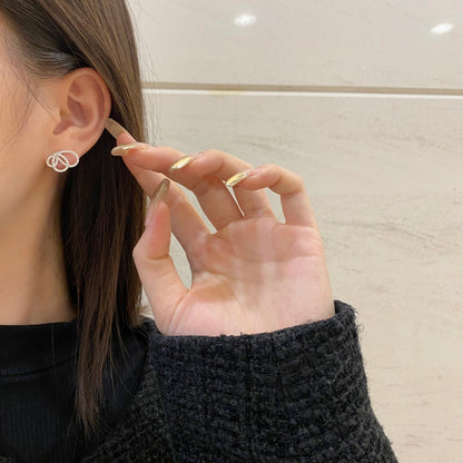 [CharmAmor]Exquisite Butterfly Shape Earrings