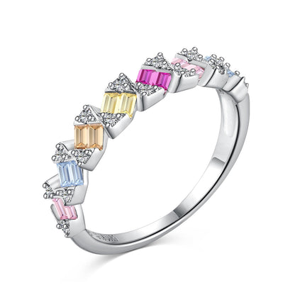 [CharmAmor]Delicate Vibrant Emerald Cut Daily Ring