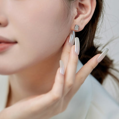 [CharmAmor]Radiant Luxurious Princess Cut Daily Earrings