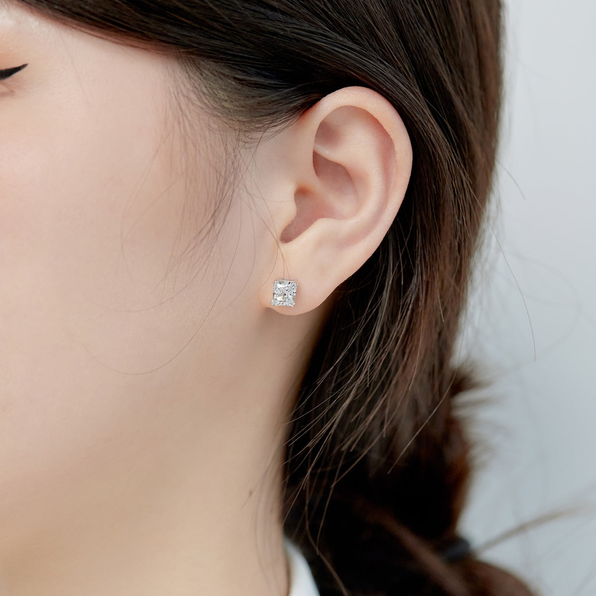 [CharmAmor]1.0 Carat Radiant Princess Cut Wedding Earrings