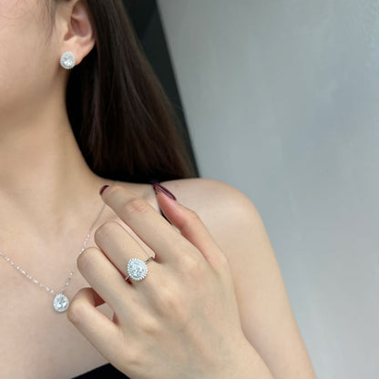 [CharmAmor]Delicate Gorgeous Pear Cut Daily Earrings