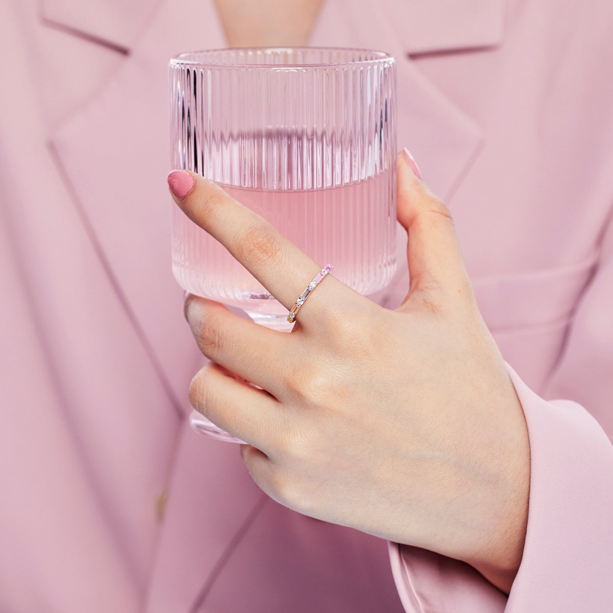 [CharmAmor]Lively In Shades Elegant Radiant Cut Daily Ring