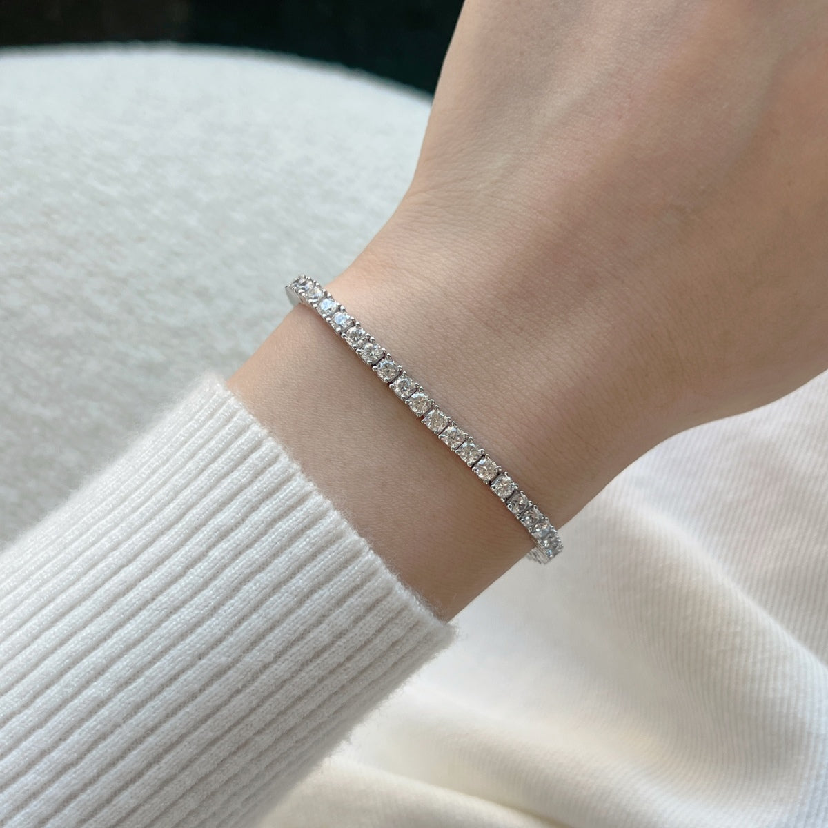 [CharmAmor]Dainty Charming Round Cut Tennis Bracelet