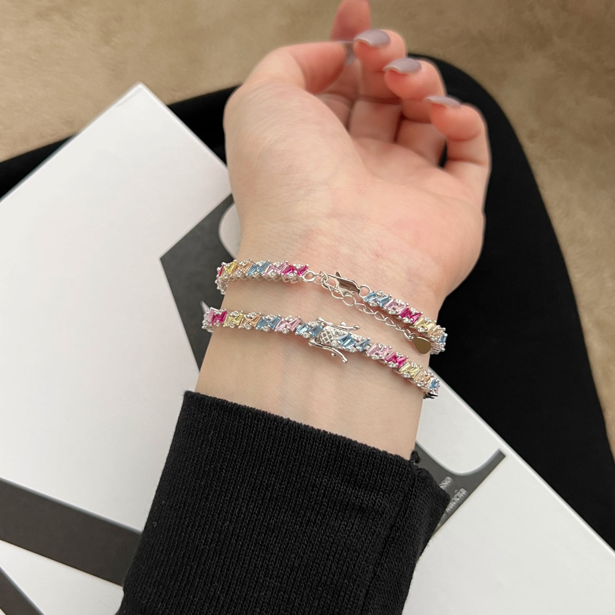 [CharmAmor]Ornate Sparkling Multi Cut Party Bracelet