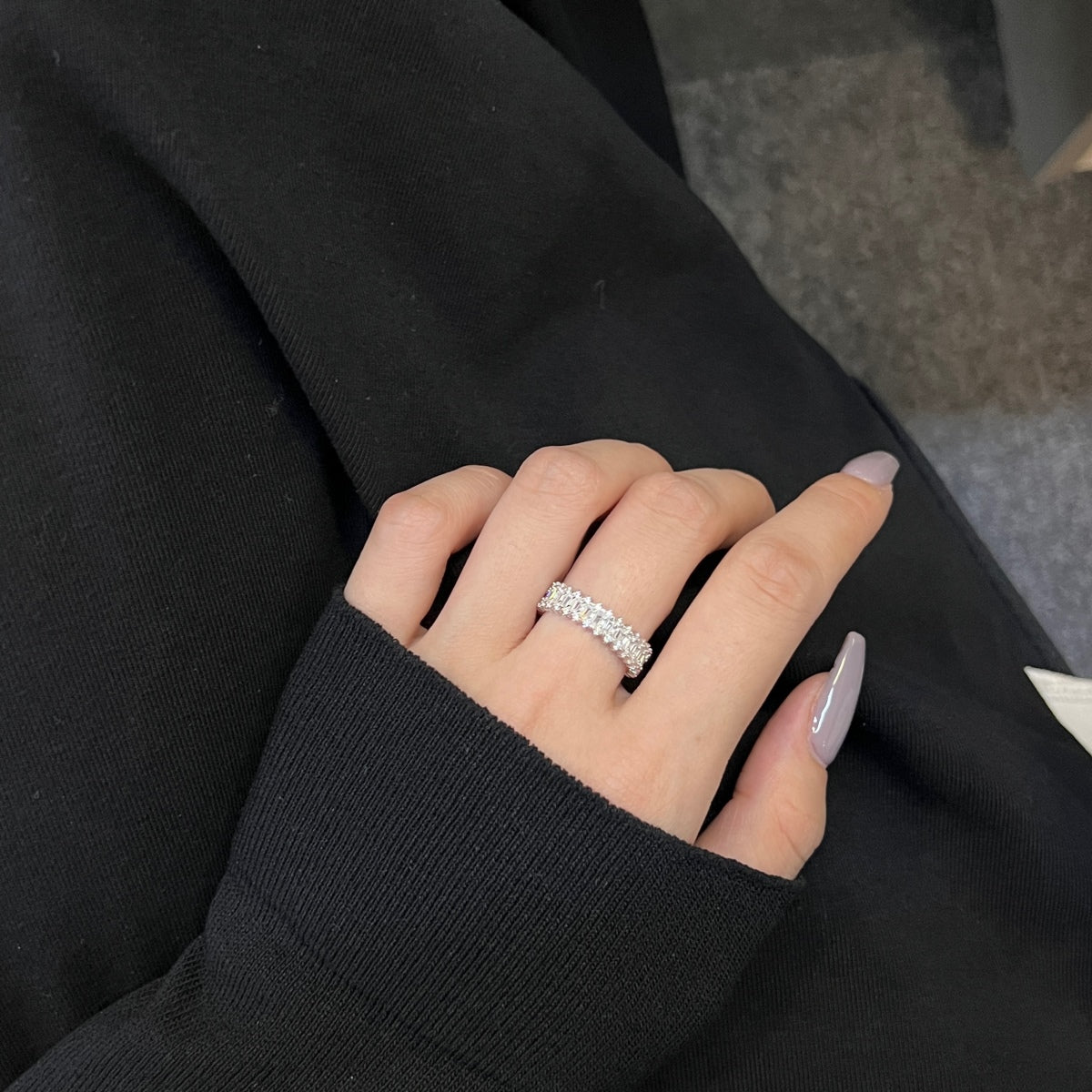 [CharmAmor]Splashy Ornate Emerald Cut Cocktail Ring