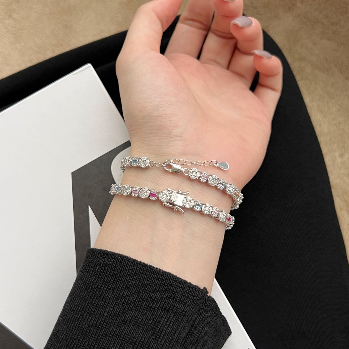 [CharmAmor]Dazzling Radiant Multi Cut Daily Bracelet