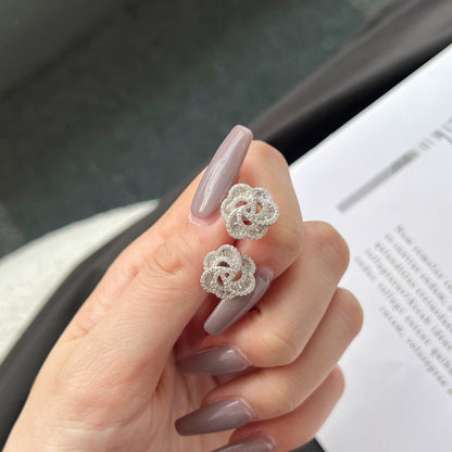 [CharmAmor]Exquisite Flower Shape Daily Earrings