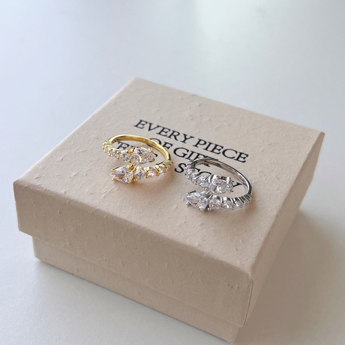 [CharmAmor]Delicate Lively Snake Shape Daily Ring