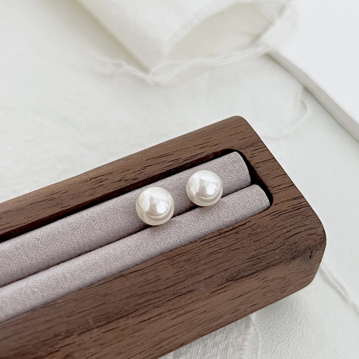 [CharmAmor]Delicate Pearl Earrings