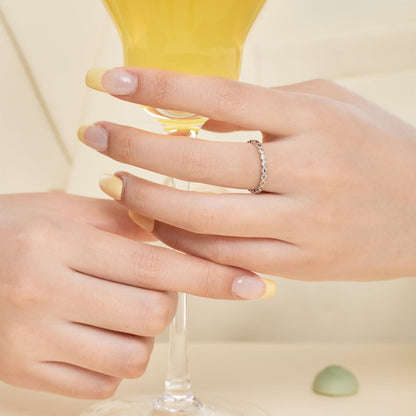 [CharmAmor]Radiant Sparkling Round Cut Daily Ring