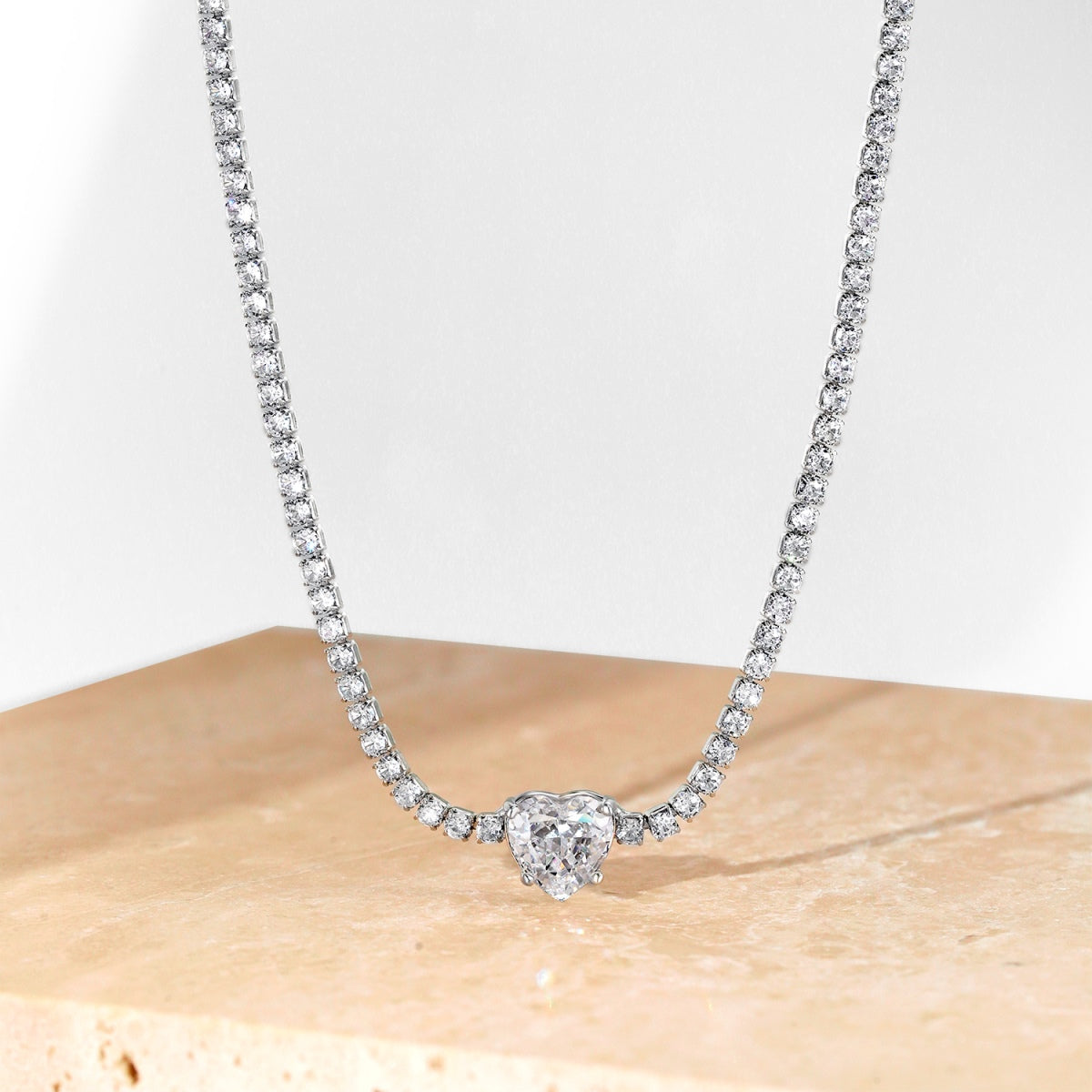 [CharmAmor]2.0 Carat Sparkling Tennis Heart Cut Necklace