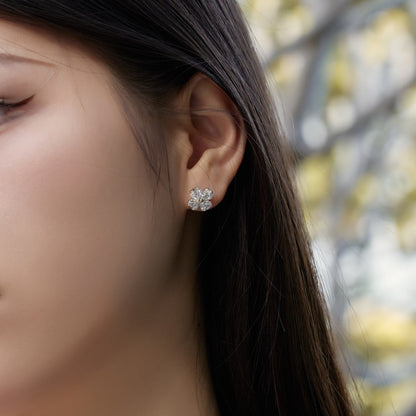 [CharmAmor]Four-Leaf Clover Ball Earrings