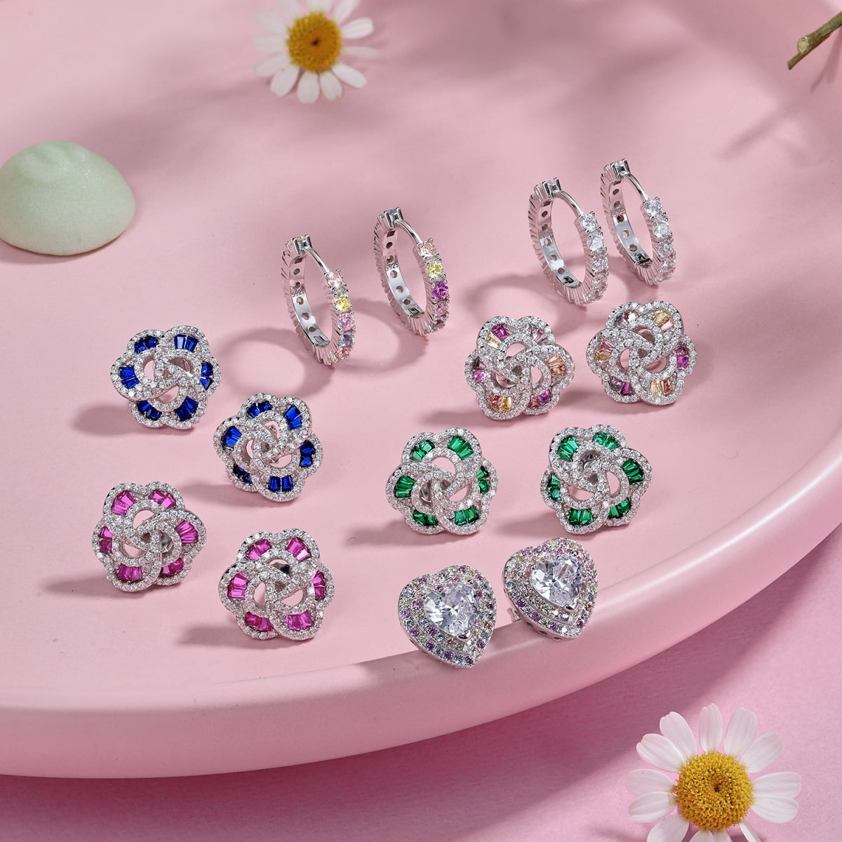 [CharmAmor]Radiant Colorful Round Cut Earrings