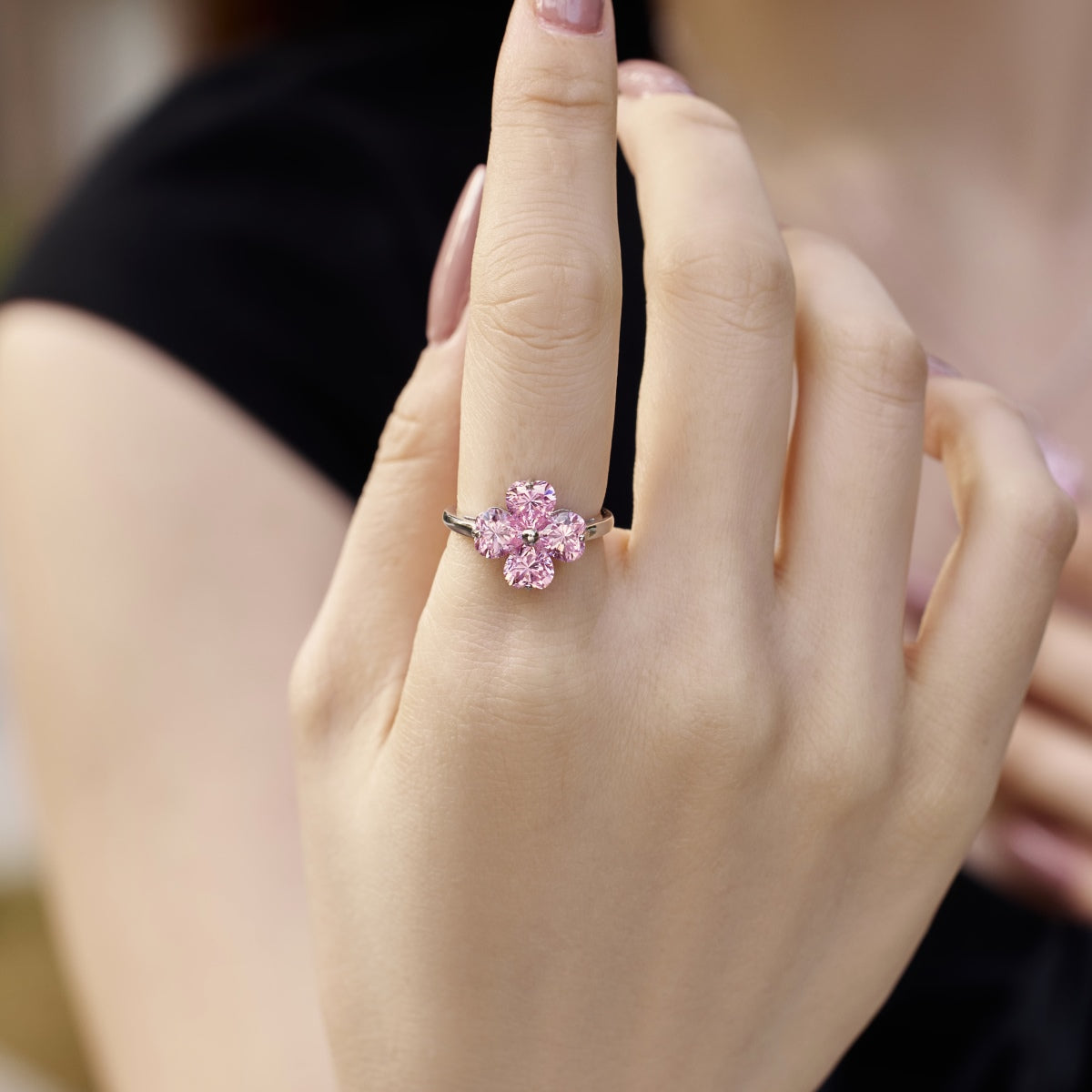 [CharmAmor]Heart-shaped Four-Leaf Clover Ball Ring