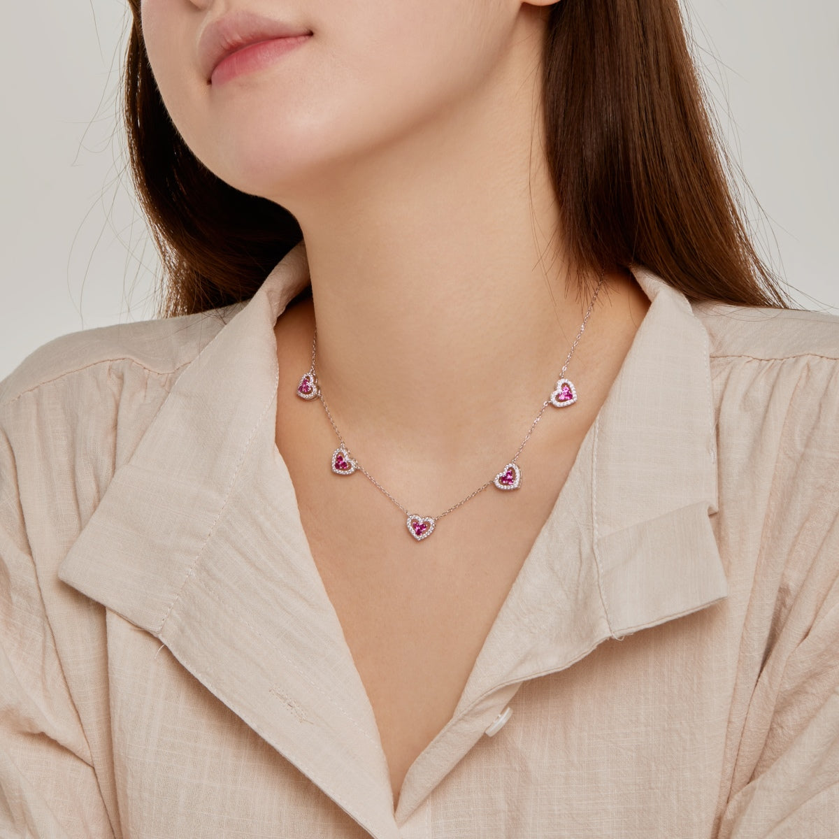 [CharmAmor]Sparkling Five Heart Necklace