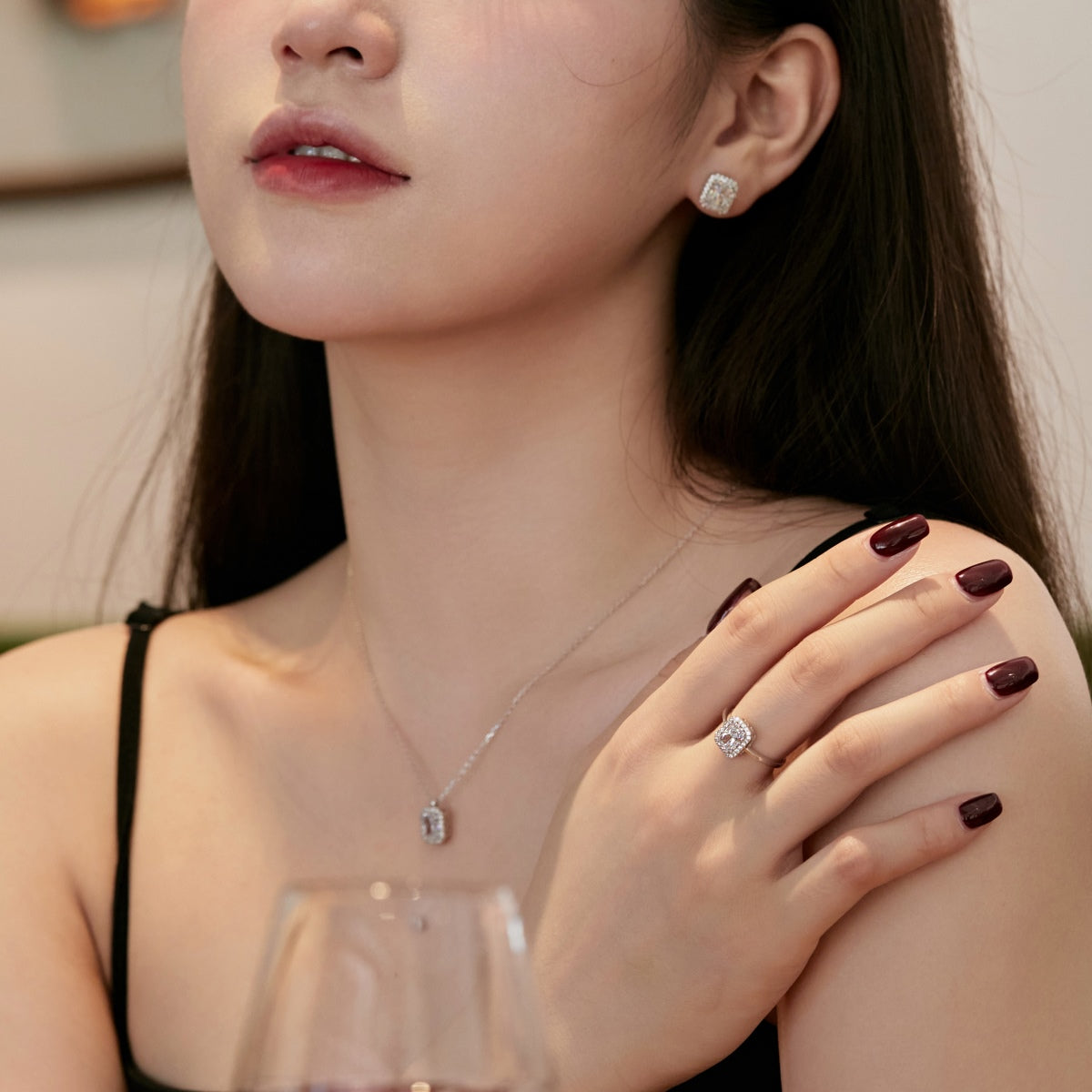 [CharmAmor]1.0 Carat Luxurious Dainty Emerald Cut Daily Earrings