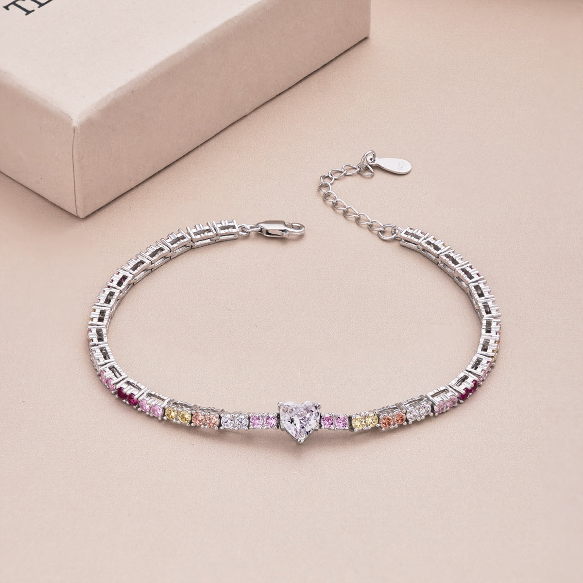 [CharmAmor]Delicate Romantic Heart Shape Lover Bracelet