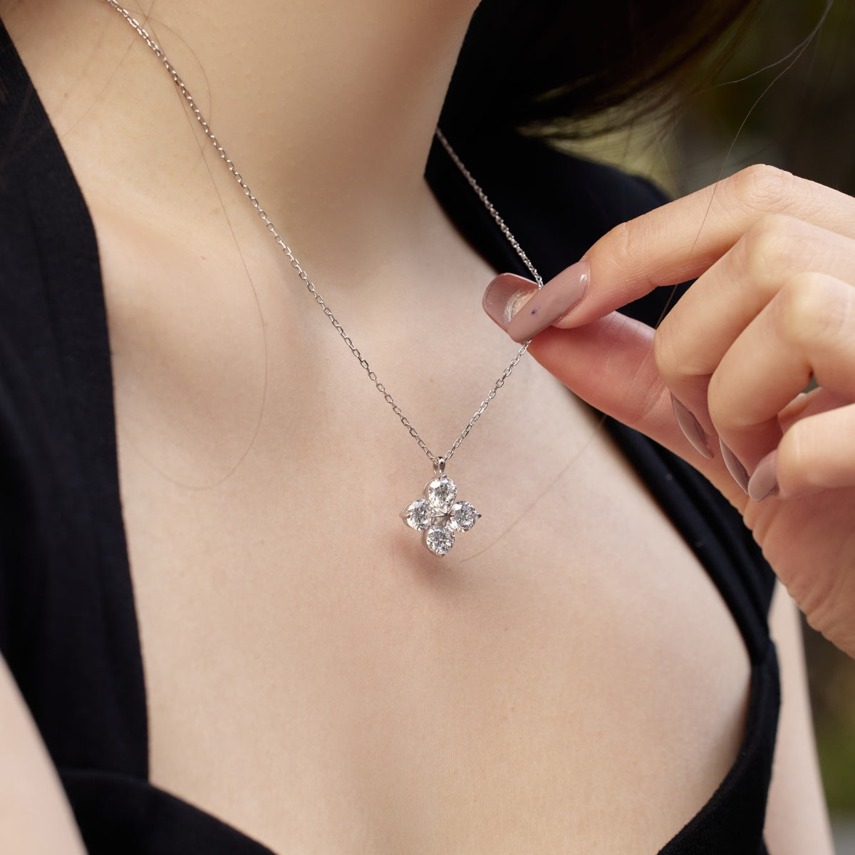 [CharmAmor]Four-Leaf Clover And Eight-Pointed Star Necklace