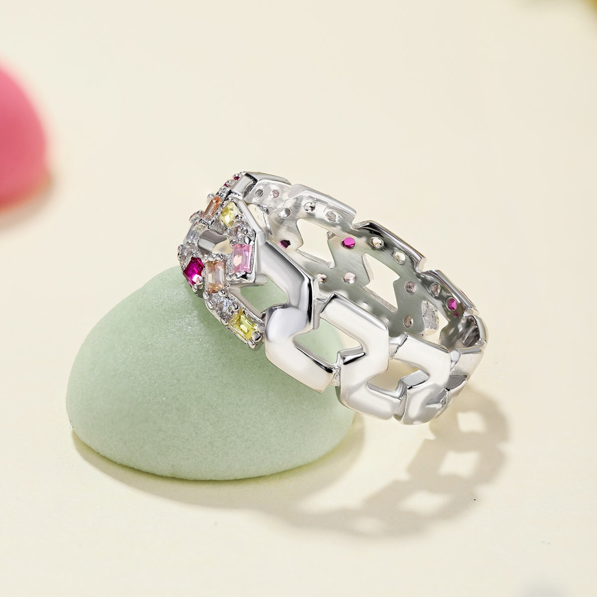 [CharmAmor]Sparkling Vibrant Emerald Cut Daily Ring