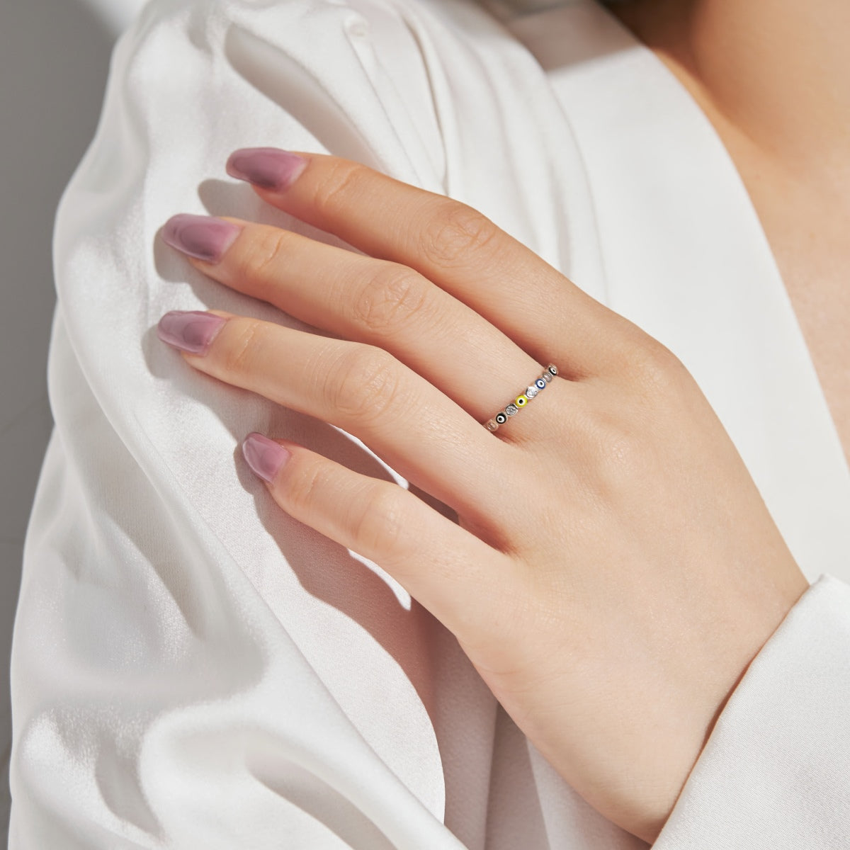 [CharmAmor]Sparkling Vibrant Round Shape Daily Ring