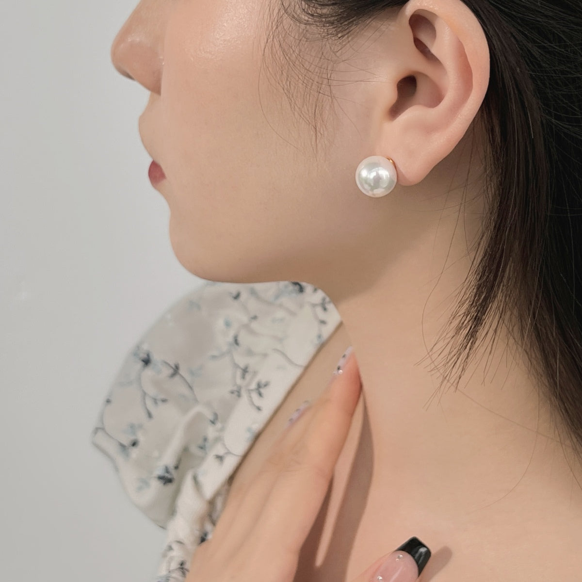 [CharmAmor]Delicate Pearl Earrings