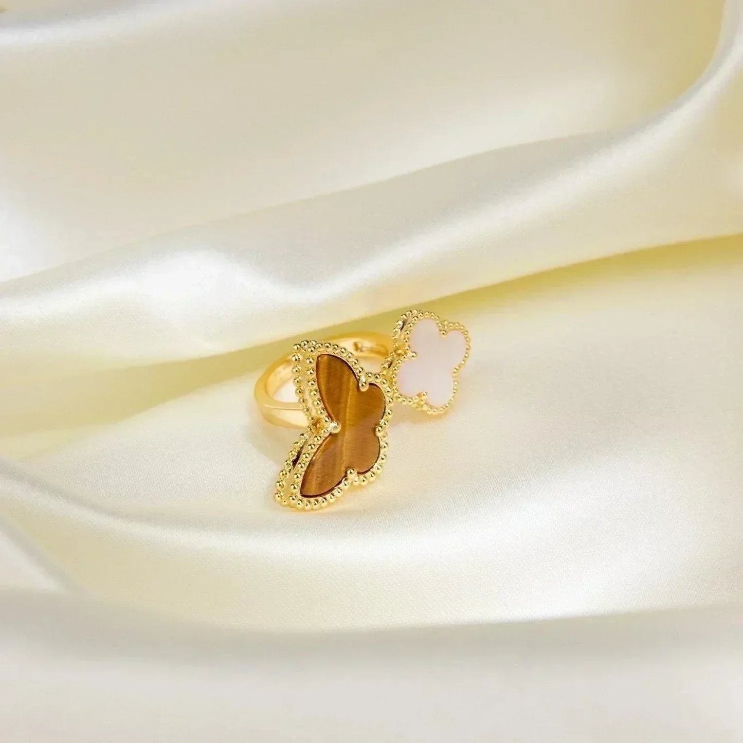 [CharmAmor]LUCKY BETWEEN THE FINGER RING