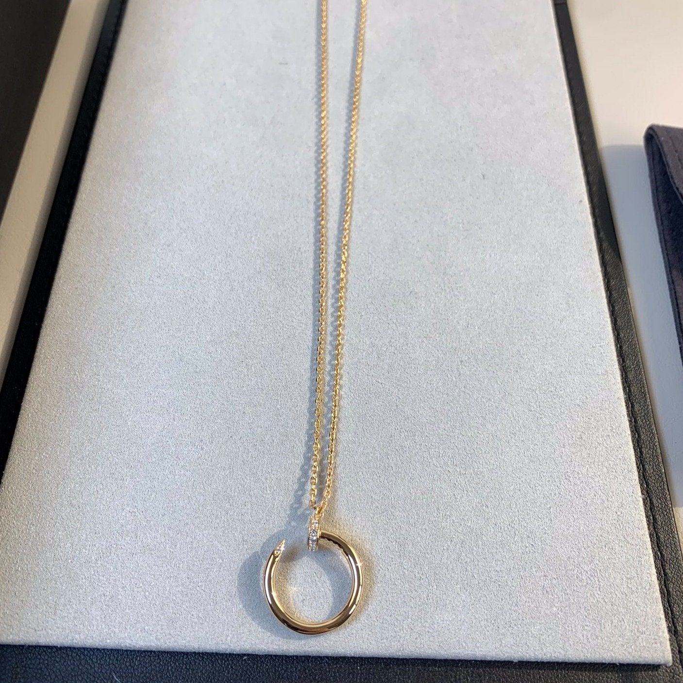 [CharmAmor]JUSTE NECKLACE PINK GOLD