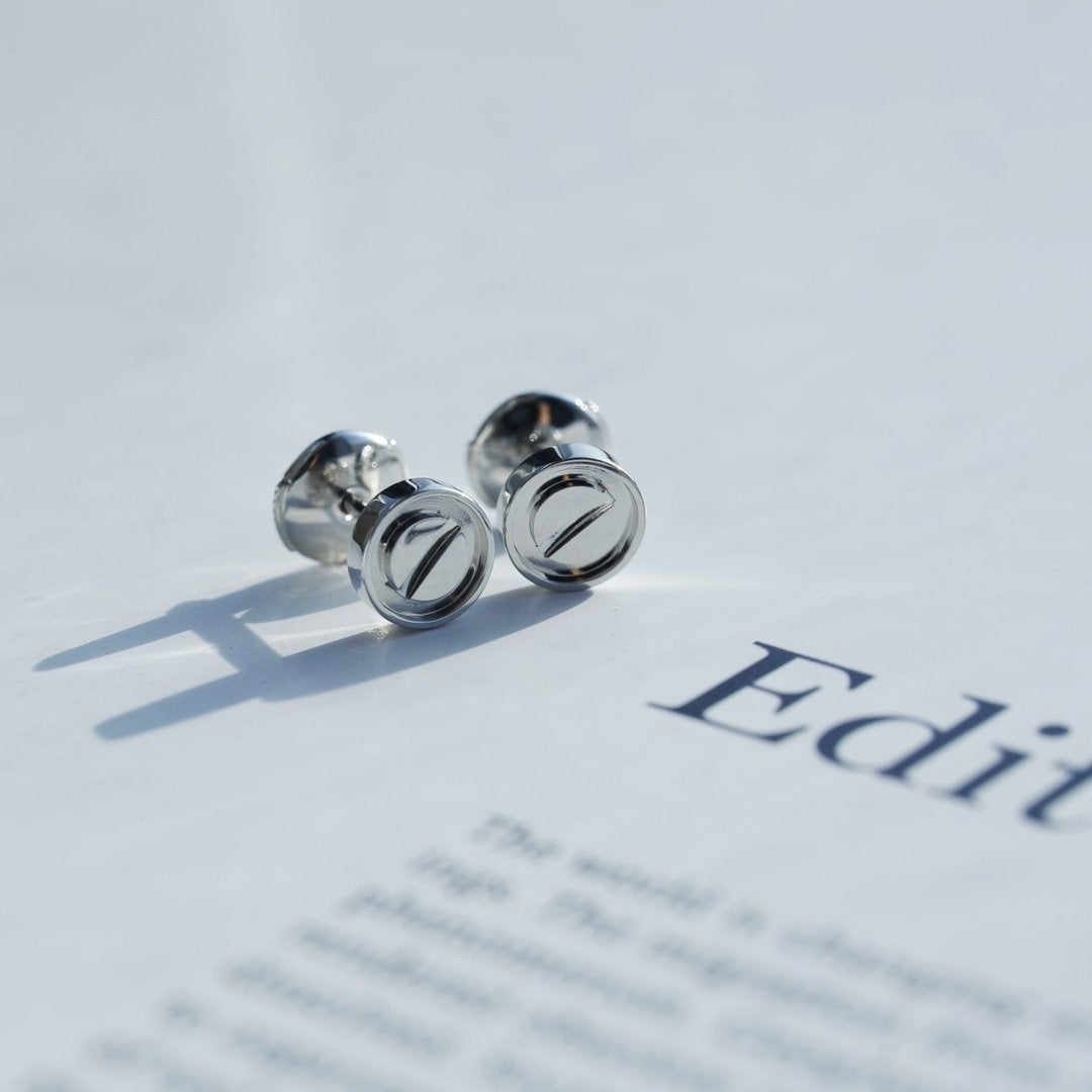 [CharmAmor]LOVE EARRINGS SILVER 10MM