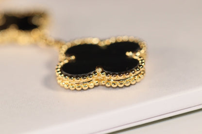 [CharmAmor]CLOVER EARRINGS GOLD ONYX MOP 3 MOTIF