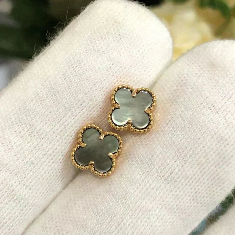 [CharmAmor]CLOVER MINI 9.5MM GRAY MOP EARRINGS