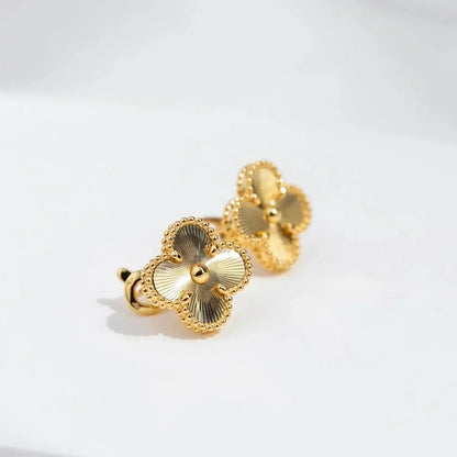 [CharmAmor]CLOVER MEDIUM 1 MOTIFS LASER EARRINGS