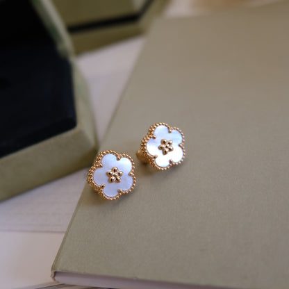 [CharmAmor]LUCKY PINK GOLD WHITE MOP EARRINGS