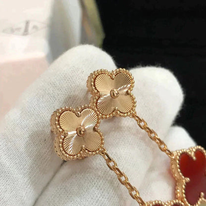 [CharmAmor]CLOVER 2 MOTIF  LASER CARNELIAN EARRINGS