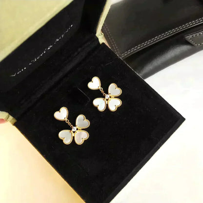 [CharmAmor]CLOVER SWEET WHITE MOP EARRINGS