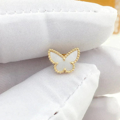 [CharmAmor]SWEET BUTTERFLY MOP EARSTUDS