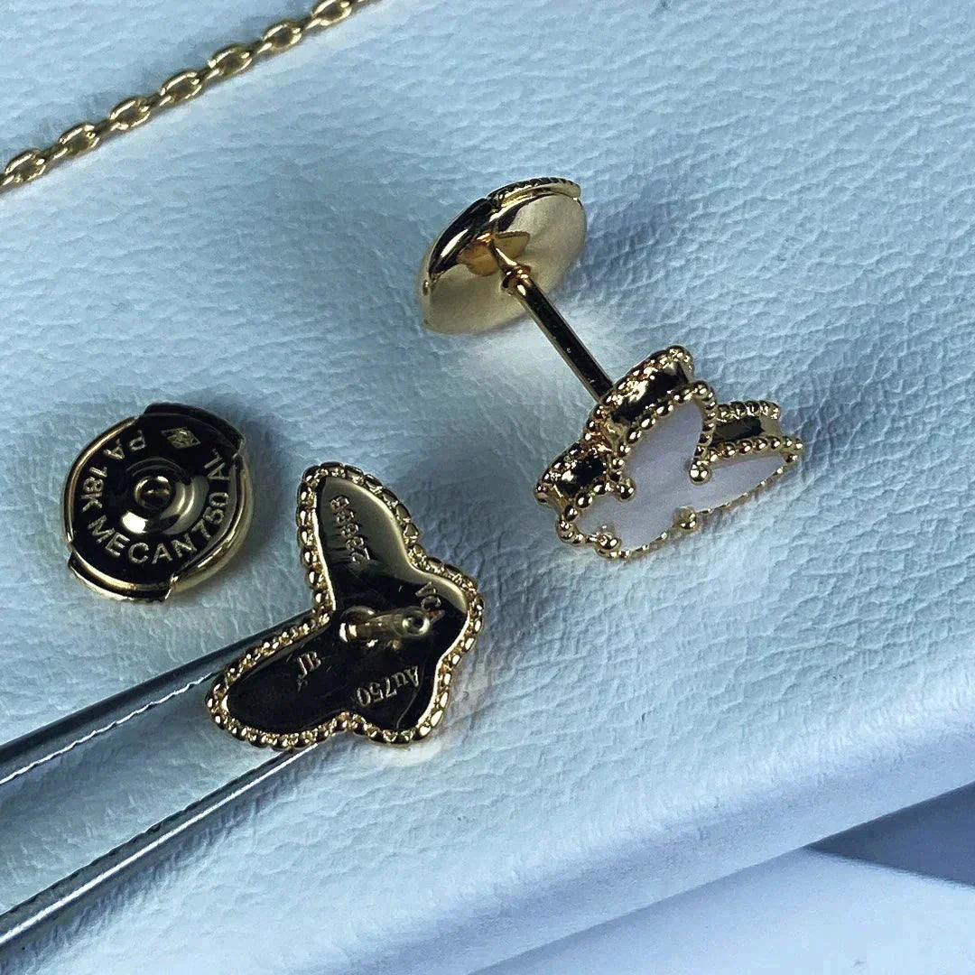 [CharmAmor]SWEET BUTTERFLY MOP EARSTUDS