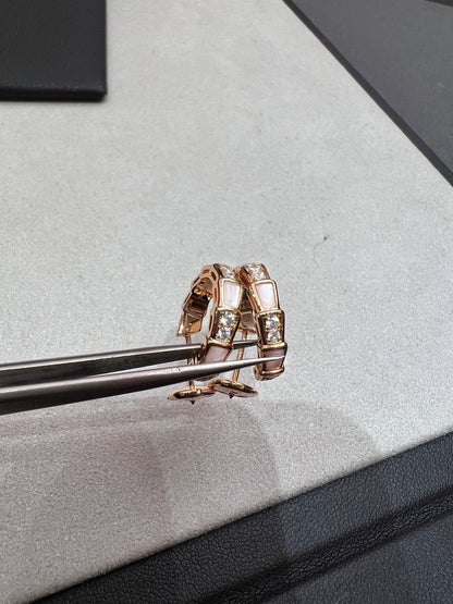 [CharmAmor]SERPENTI MOP PINK GOLD EARRINGS