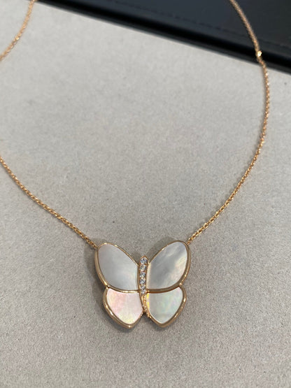 [CharmAmor]BUTTERFLY GOLD MOP DIAMOND NECKLACE